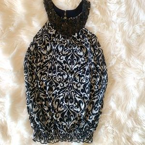 INC Black and White Patterned Top size XS